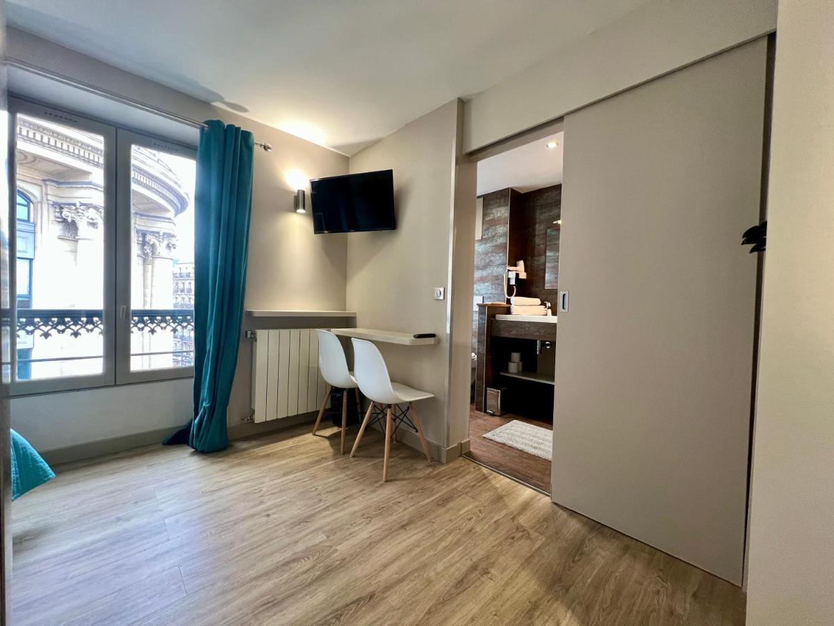 Hotel Nation Montmartre Parijs